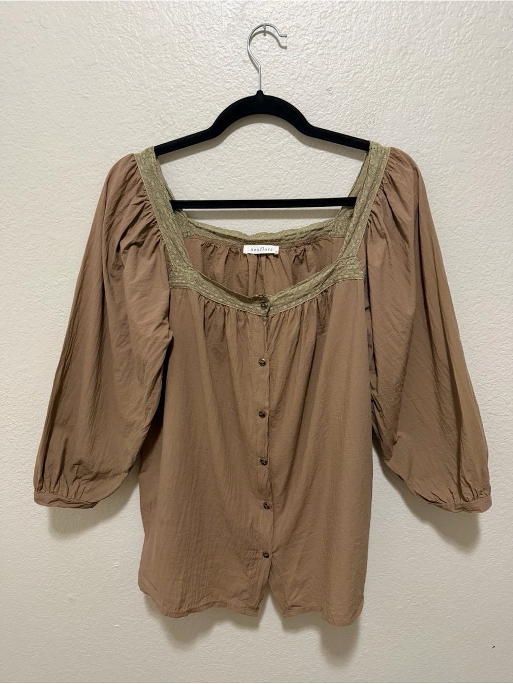 Neuflora Boho Peasant Blouse Brown Lace Trim Button Front Balloon Sleeve Medium